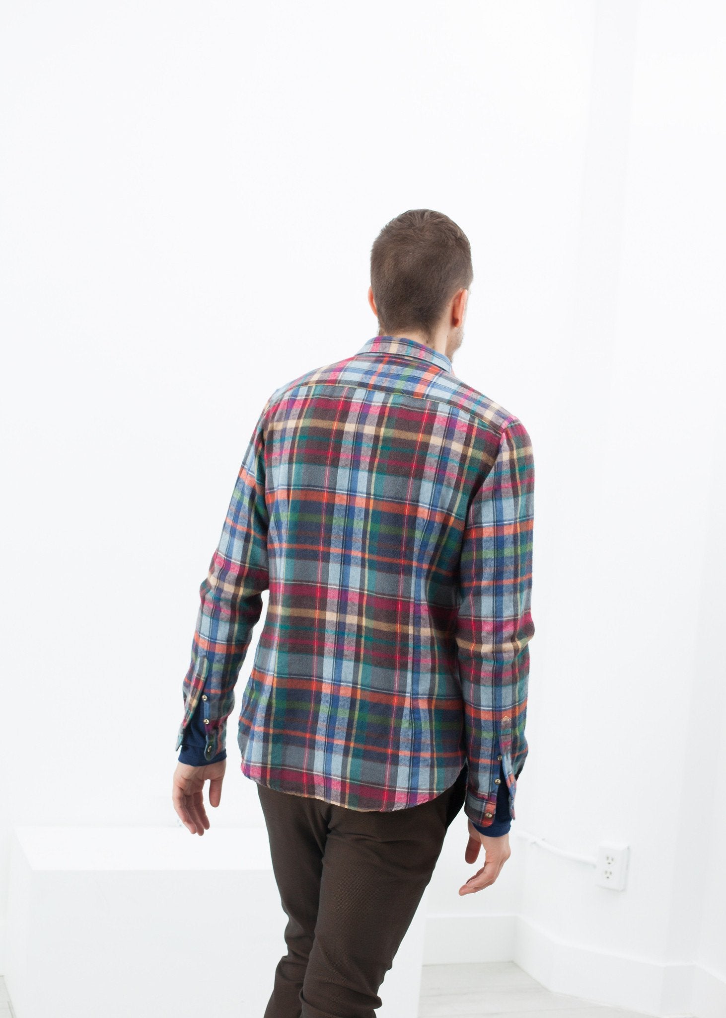 Riccardo Button-Up in Plaid Multi